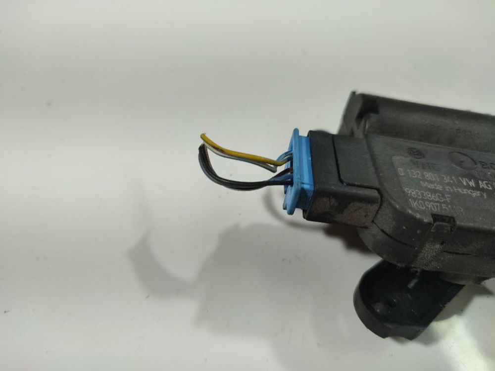 0132801341 Audi A3 2007 Servomotor-MOTOR APERTURA TRAMPILLAS CLIMATIZADOR - Thumbnail 2