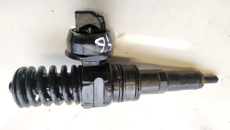 0414720313 Volkswagen Golf 2006 Degvielas iesmidzinātājs (inžektors)