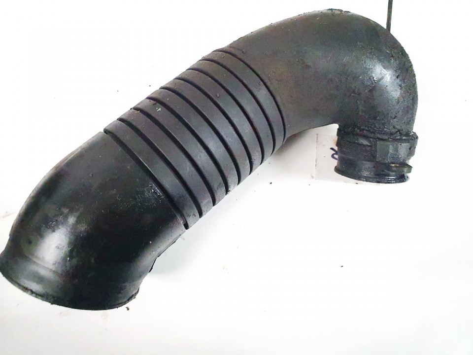 8D0129615K Volkswagen Passat 2002 TURBO INTERCOOLER PIPE HOSE