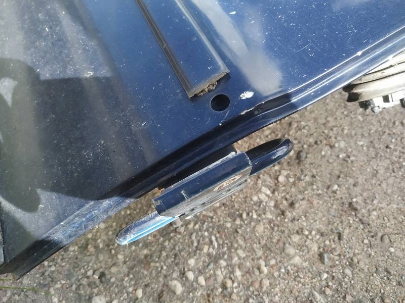 Audi A4 1997 Zawias tylnych drzwi - TYLNE