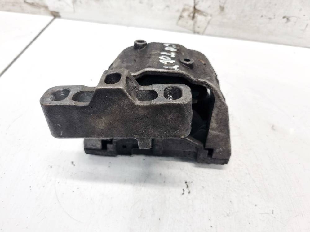 1J0199262 Audi A3 2001 Engine Mounting and Transmission Mount (Engine support)