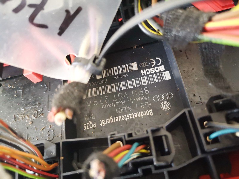 8P0907279A Audi A3 2003 Boîte à fusibles - Thumbnail 2