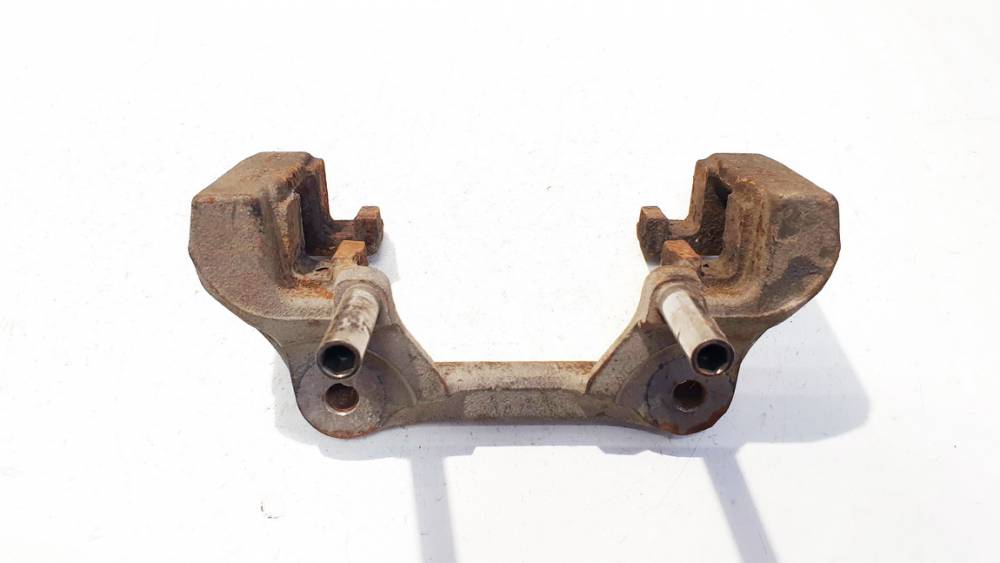 775926 BMW 3-Series 2016 Bremžu suporta skava  - PRIEKŠA PA KREISI