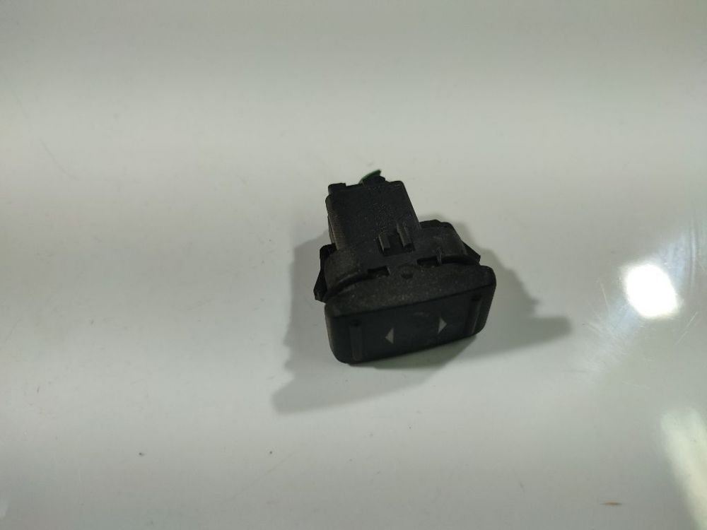K808X Ford C-MAX 2004 Power window control (Window Regulator-Window Switch)