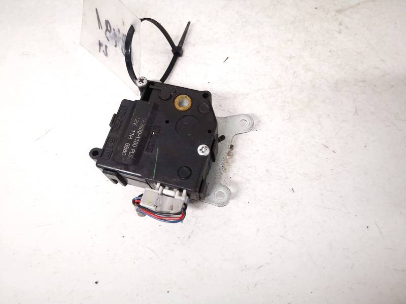 New Air Heater Climate Control Actuator Bracket Servo Motor 063800