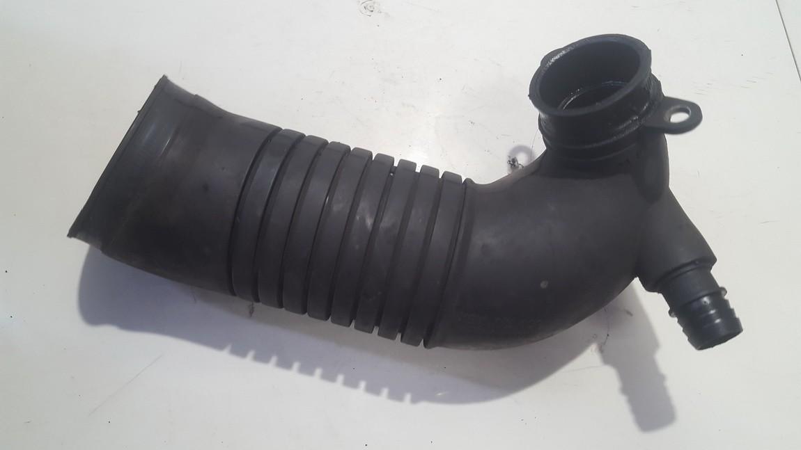 8D0129615K Volkswagen Passat 2001 TURBO INTERCOOLER PIPE HOSE