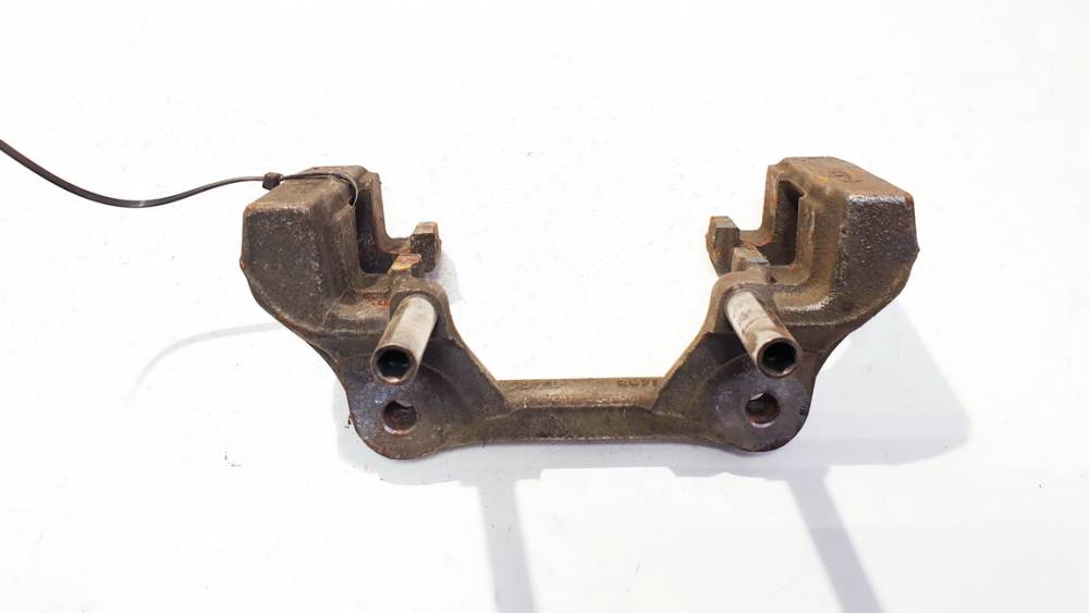 775926 BMW 3-Series 2016 Bremžu suporta skava  - PRIEKŠA PA LABI