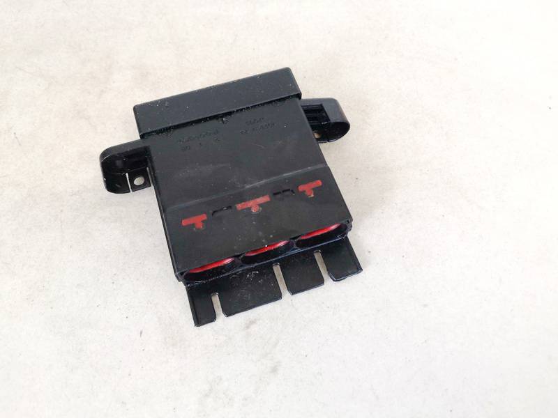 915341802 BMW 5-Series 2012 Ventilatora vadības relejs - Thumbnail 3