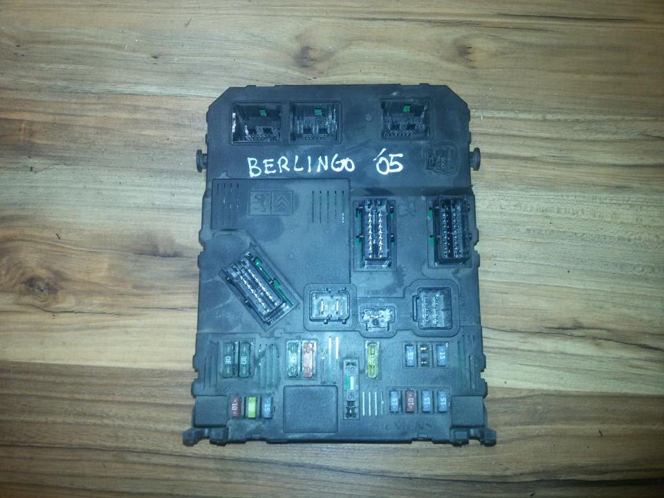 9653667580 Fuse box Citroen Berlingo 2005 2.0L EIS00040638 Used