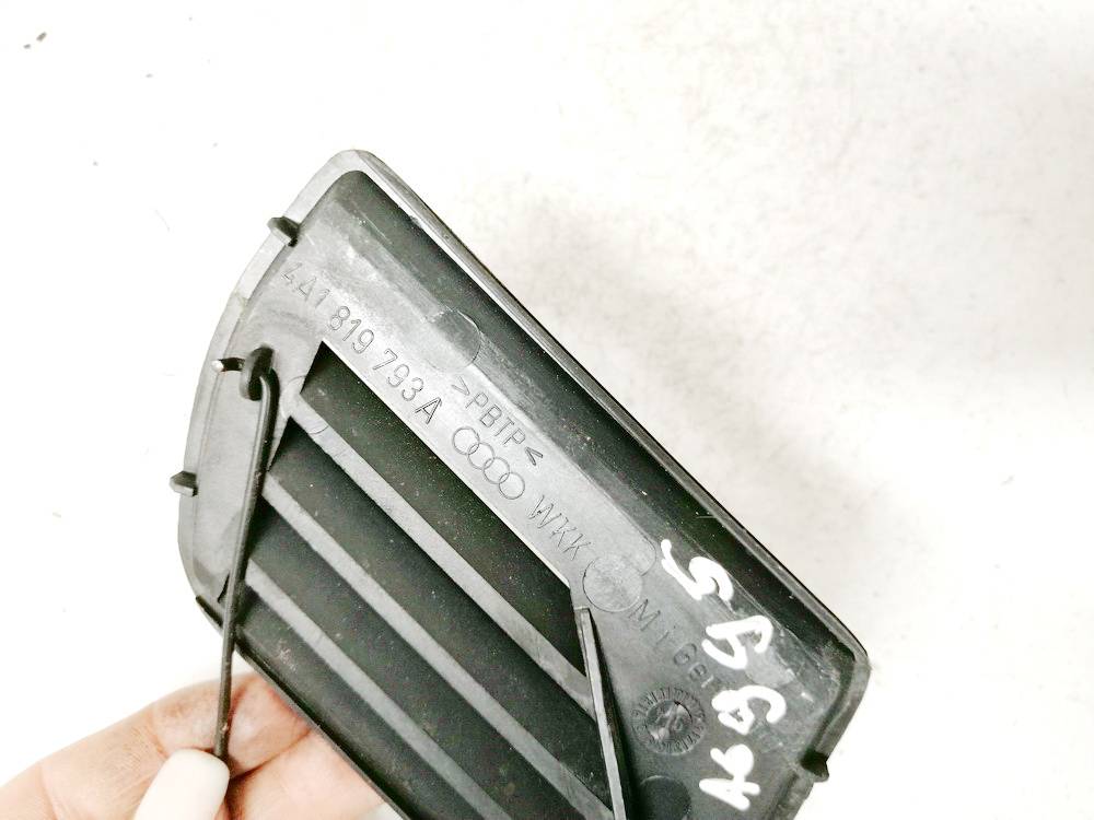 4A1819793A Audi A6 1995 Dash Vent (Air Vent Grille) - Thumbnail 3