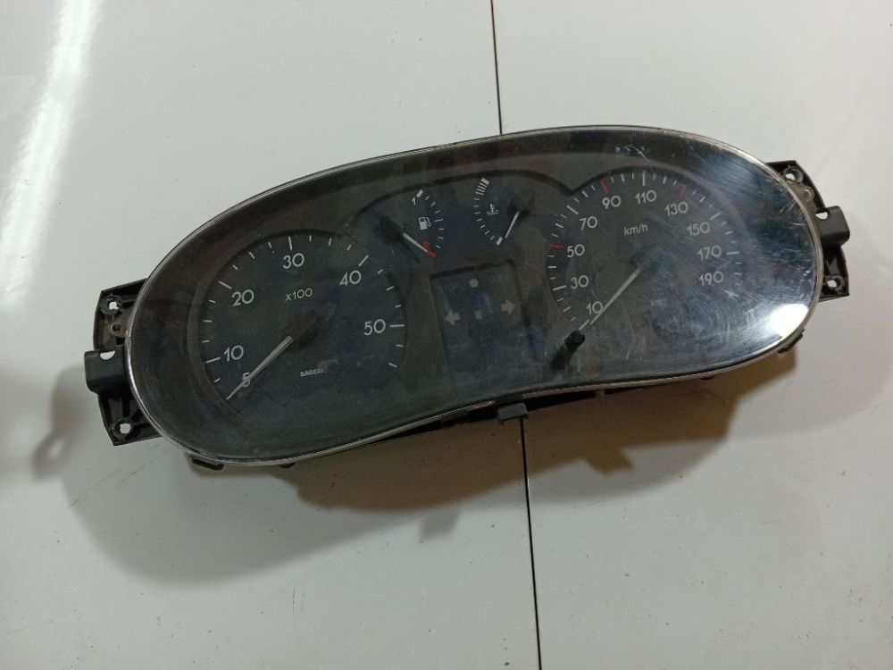 P8200140413B Renault Master 2002 Speedometers - Cockpit - Speedo Clocks Instrument