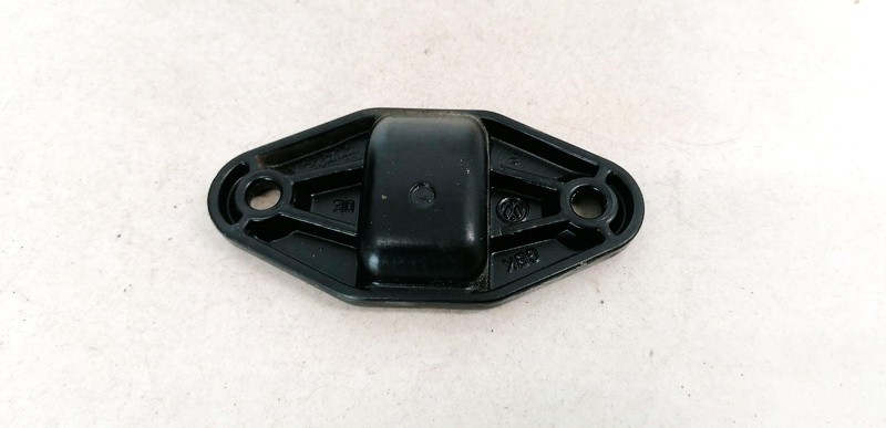 2K0843667A Volkswagen Caddy 2005 Citas daļas - Thumbnail 3