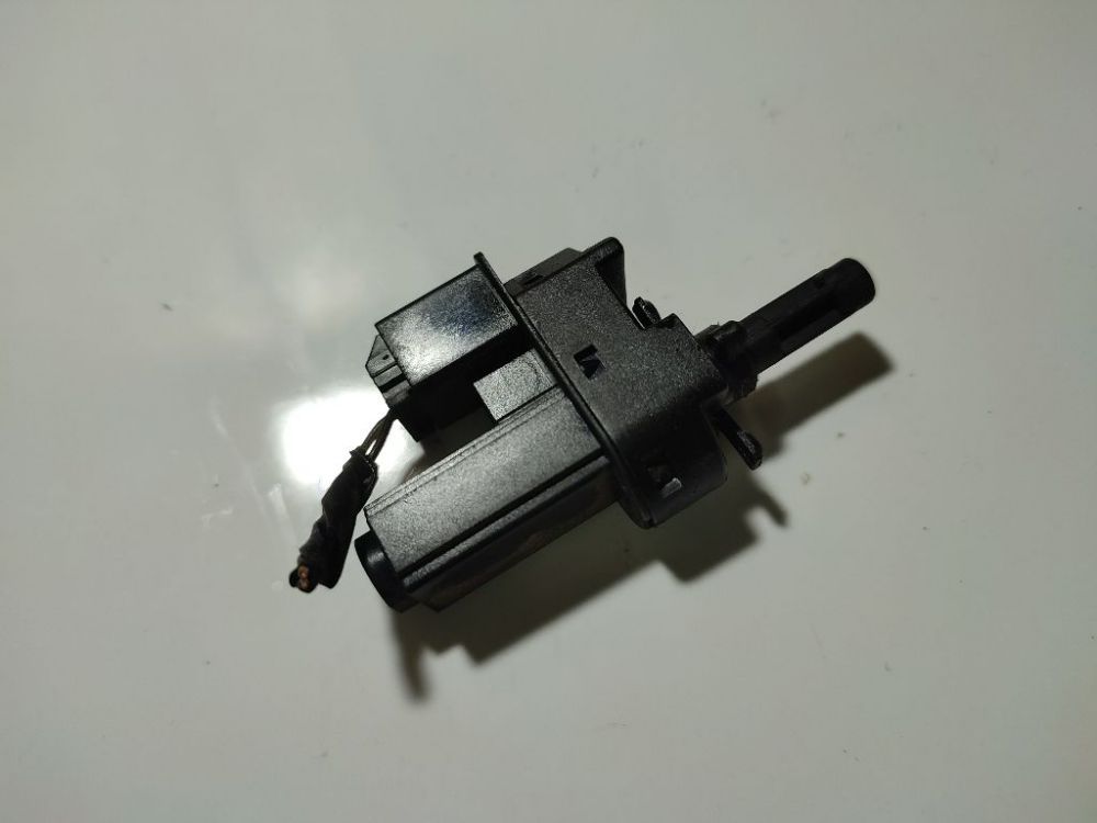 4M5T7C634AA Ford C-MAX 2008 Czujnik świateł hamulca (przekaźnik-klakson)