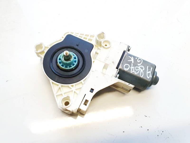 8K0959811A Skoda Superb 2012 Window Motor - REAR LEFT