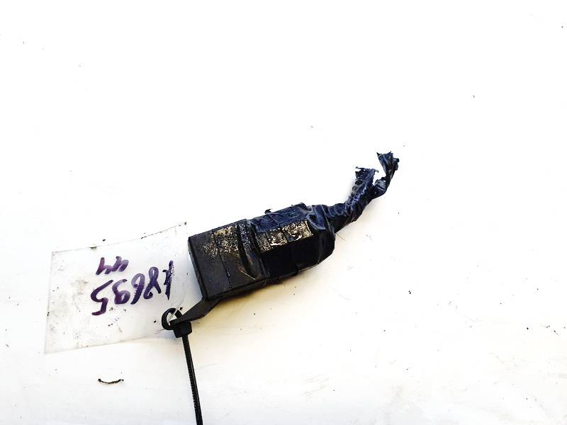 SCB1M1240 Volkswagen Transporter 1991 Relay module - Thumbnail 3