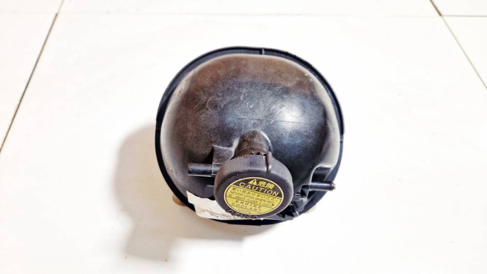 51994A0F Toyota Corolla 2004 Expansion Tank coolant (RADIATOR EXPANSION TANK BOTTLE )