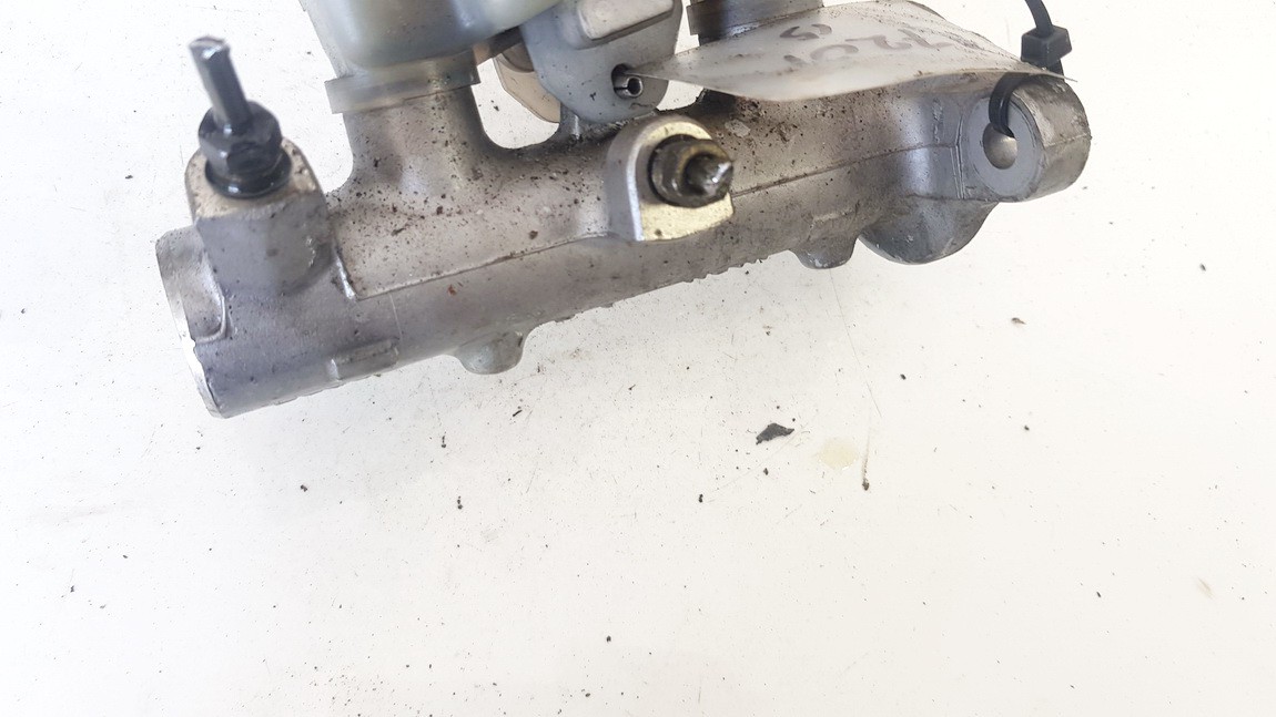 used used Brake Master Cylinder Nissan XTrail 2004 2.2L EIS01416401