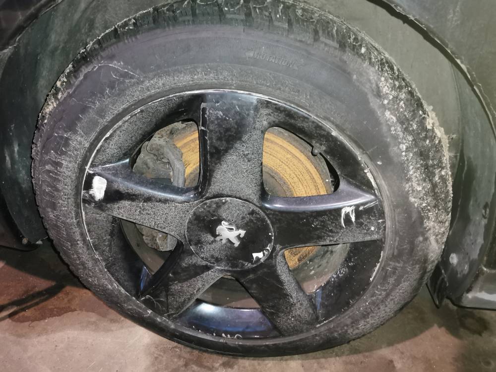 5X108 Peugeot 607 2006 Komplet Kół Zimowych R17