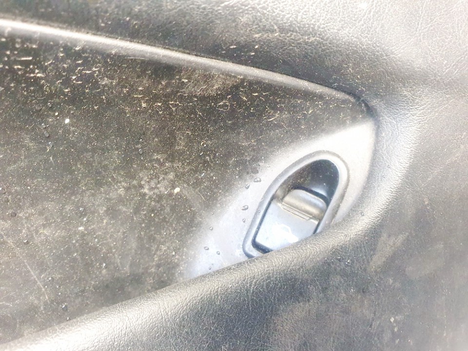 used used Fuel Cap Switch (Gas Fuel Door Switch Button) Hyundai Coupe