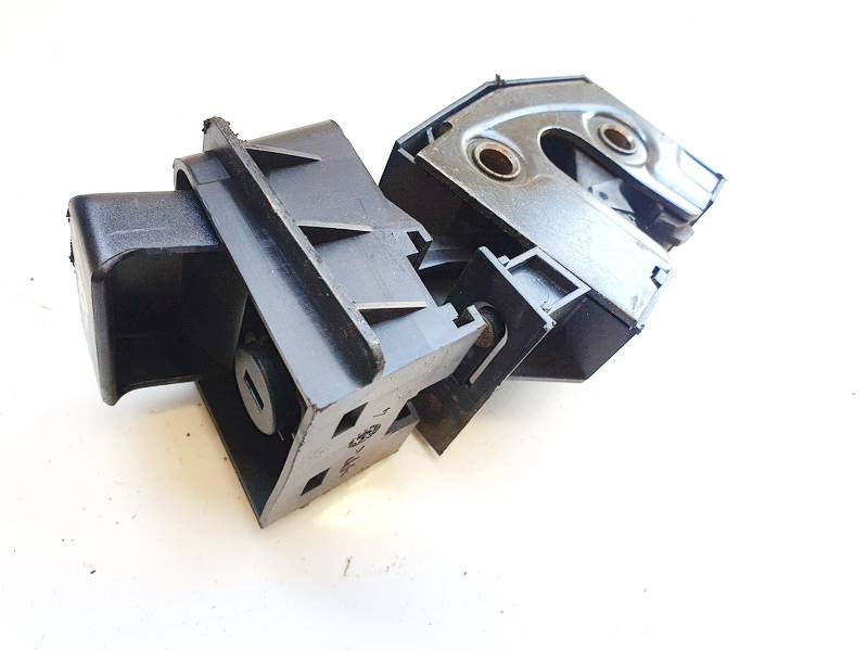 3B0885738R Volkswagen Passat 1998 Seat Lock Latch assembly - Thumbnail 2