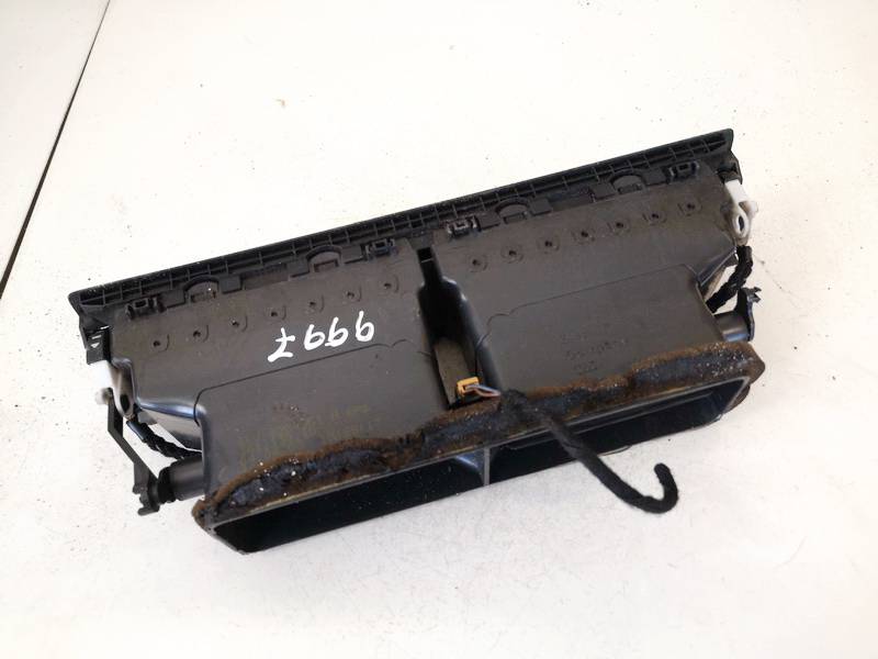 8E0820951H Audi A4 2004 Salona gaisa restes - Thumbnail 2