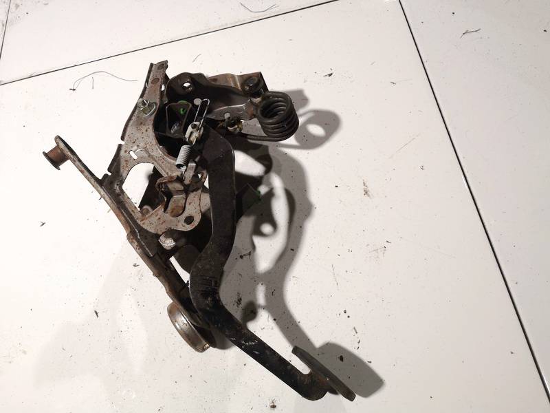 Lexus IS - CLASS 2006 Jarrupoljin - Thumbnail 3