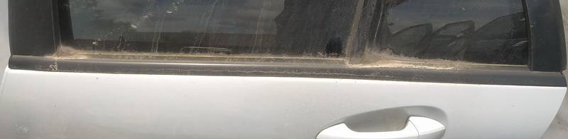 Mercedes-Benz C-CLASS 2008 Listón embellecedor de la ventana de la puerta trasera - TRASERO IZQUIERDO