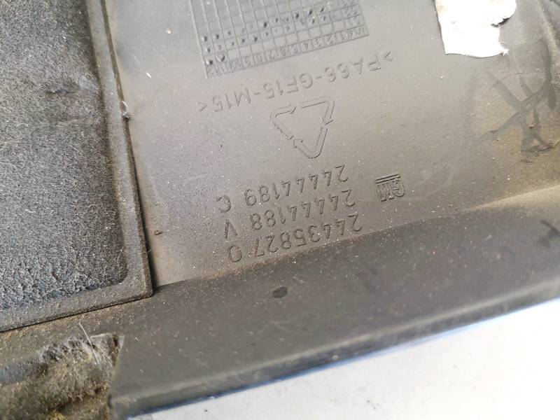 24435827 Opel Vectra 2004 Osłona dekoracyjna silnika - Thumbnail 3