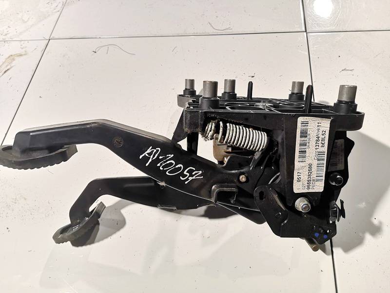 9665382680 Citroen C5 2009 Bremžu pedālis - Thumbnail 2