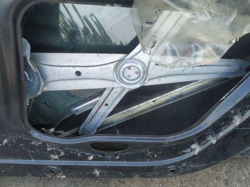 Toyota Corolla Verso 2005 Podnośnik szyby drzwi - PRZEDNIE PRAWE