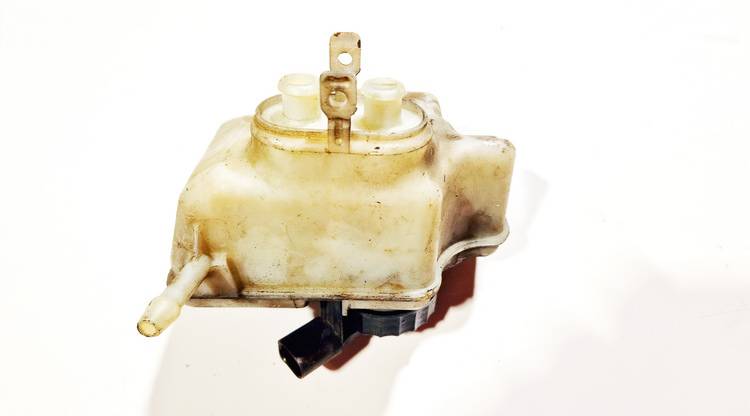 1K1611301D Skoda Superb 2011 Brake Master Cylinder Reservoir - Thumbnail 2