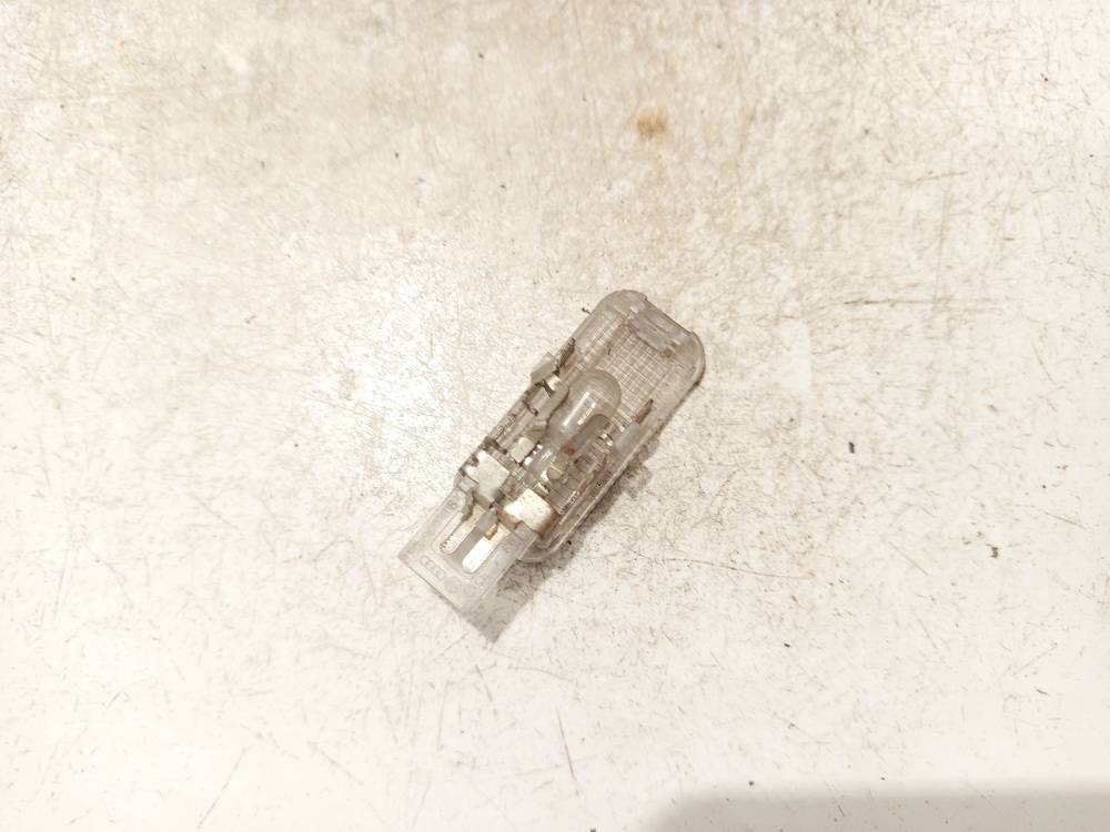 4B0947415 Audi A6 2002 Salono lemputė - Thumbnail 3