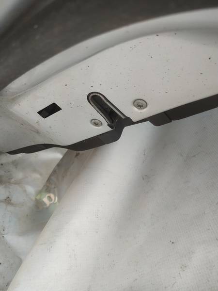 Mercedes-Benz C-CLASS 2008 Cerradura de puerta - TRASERA IZQUIERDA