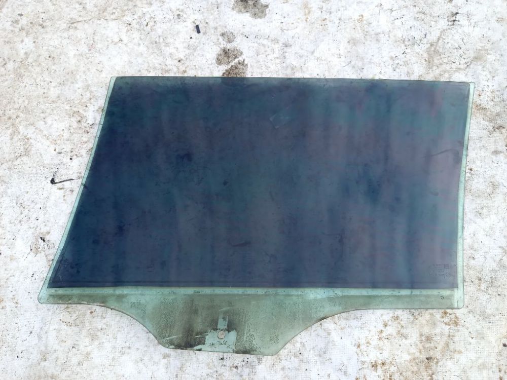 43R00082 Opel Vectra 2004 LUNA TRASERA DERECHA, 
Luna de la puerta trasera - ABAJO A LA DERECHA - Thumbnail 2