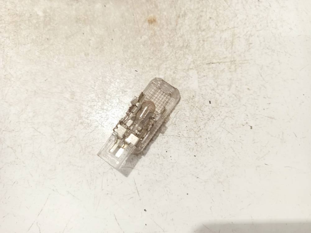 4B0947415 Audi A6 2002 Salono lemputė - Thumbnail 3