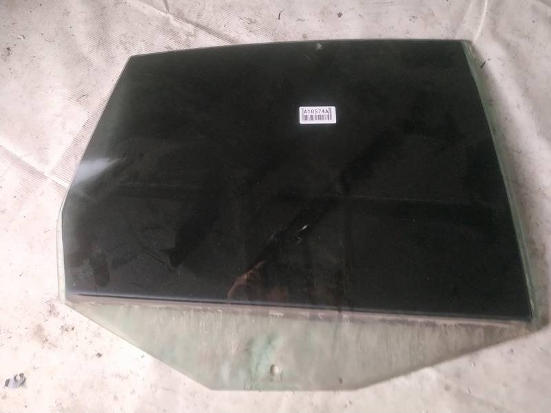 AS2 Volkswagen Jetta 2007 Vitre de Porte Arrière Droite