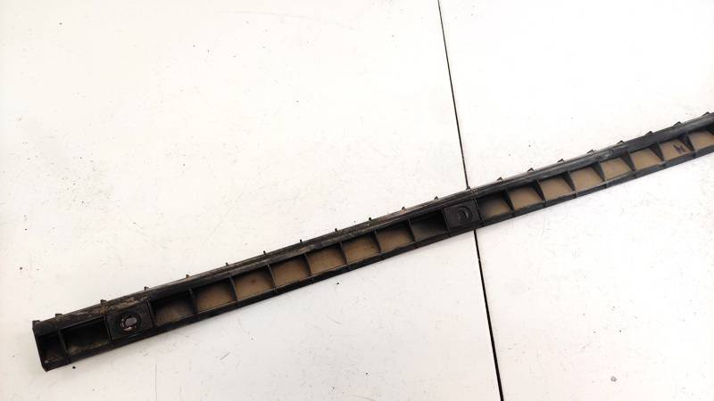 3B5807863 Volkswagen Passat 1998 Bumper mounts - REAR