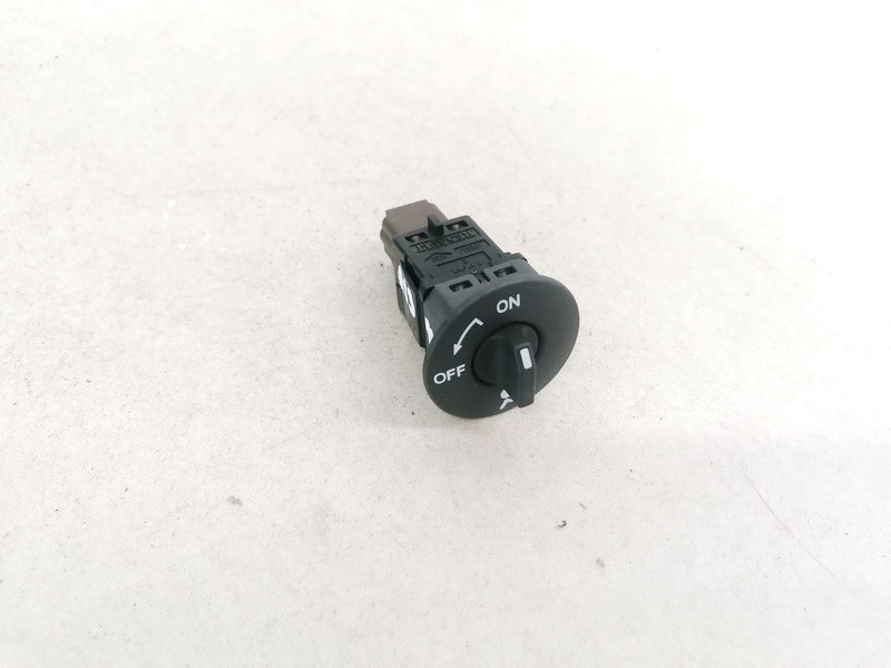8200169589B Renault Vel Satis 2003 AIRBAG on off Switch (SAFETY ON-OFF SWITCH)