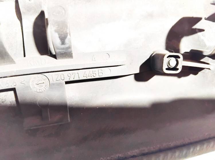 1Z0971445B Skoda Octavia 2010 Other car part - Thumbnail 4