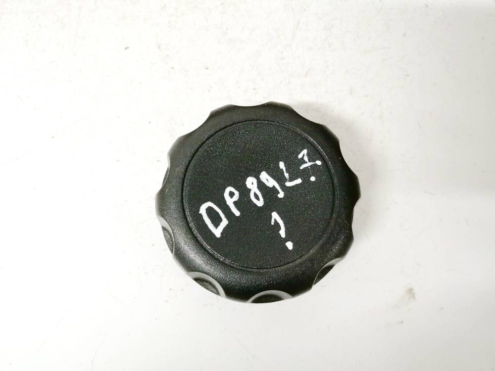 1157884 Ford Puma 2020 Wykończenie wnętrza (plastikowe elementy)