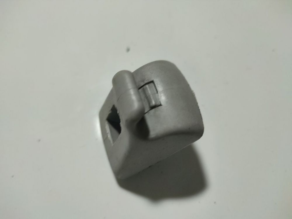 Ford Focus 2011 Bracket Sun visor clip - Thumbnail 3