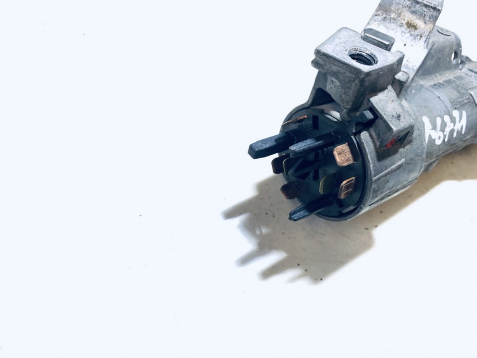 4B0905851C Volkswagen Golf 1998 Ignition Barrels (Ignition Switch) - Thumbnail 3