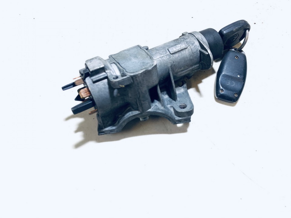 4B0905851C Volkswagen Golf 1998 Ignition Barrels (Ignition Switch)