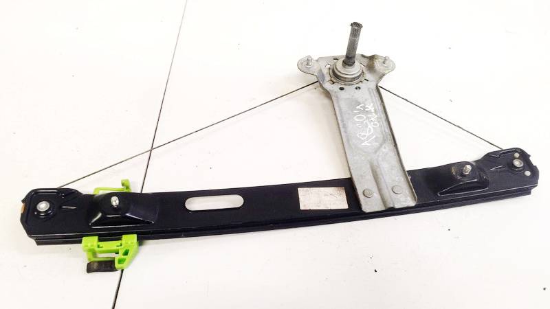 BMW 1-Series 2006 Стеклоподъемник - задний левый