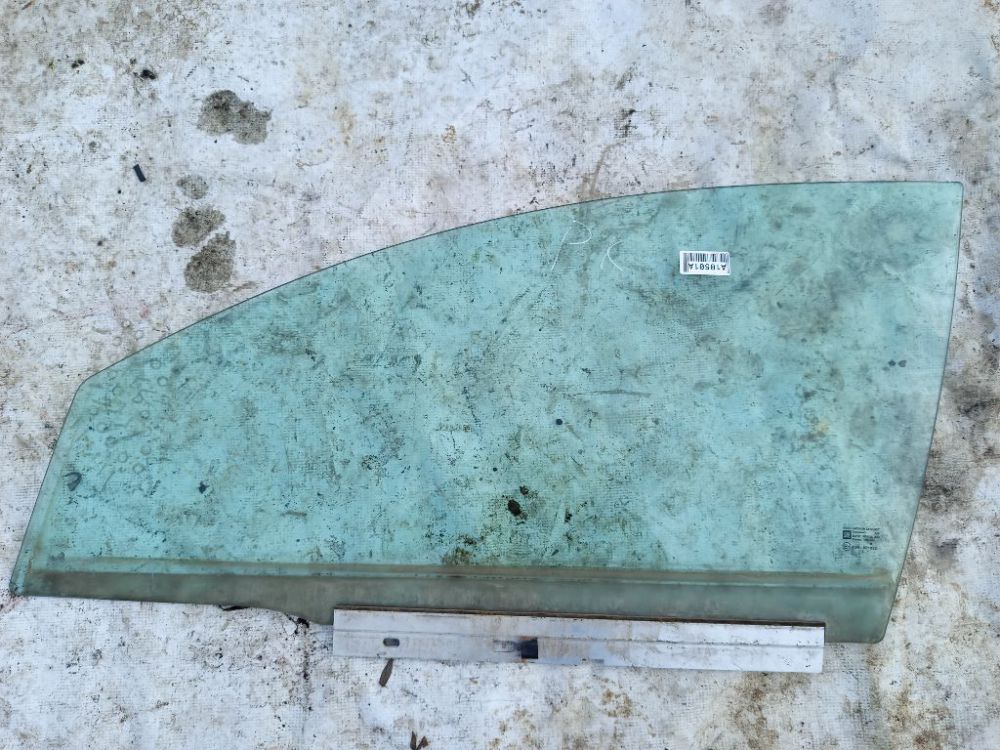 43R001025 Opel Vectra 2004 Oven lasi - EDESSÄ VASEMMALLA