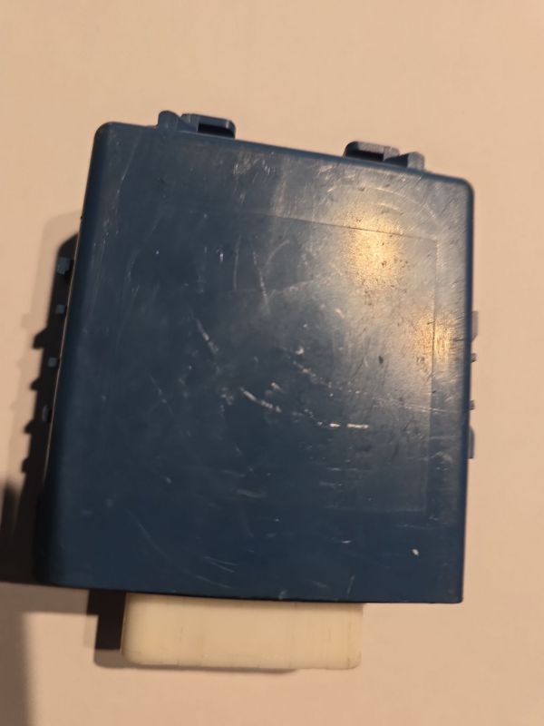 8597048030 Lexus RX - CLASS 2015 Moduł sterowania drzwiami - Thumbnail 3