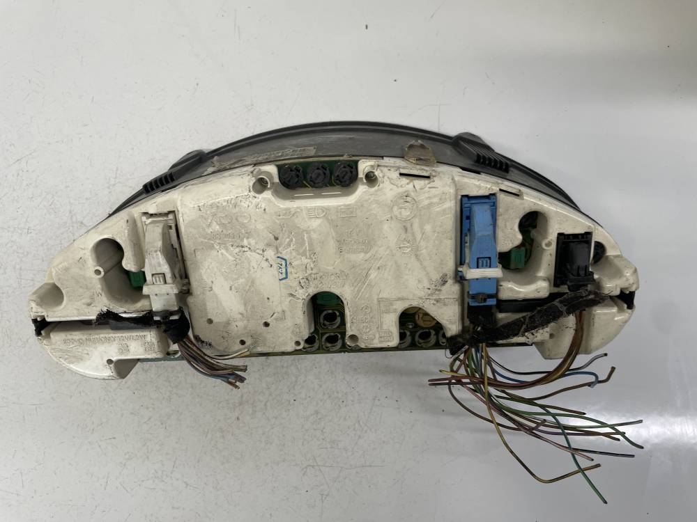 110008463 BMW 3-Series 1992 Speedometers - Cockpit - Speedo Clocks Instrument - Thumbnail 2