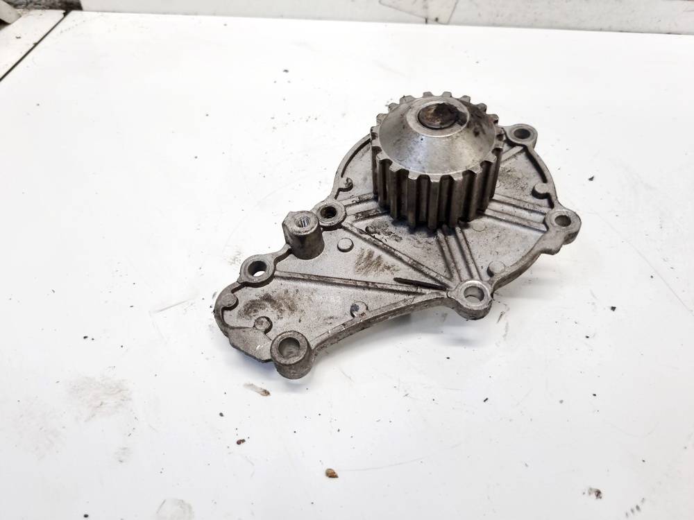 Citroen Xsara Picasso 2004 Pompa wodna - Thumbnail 2