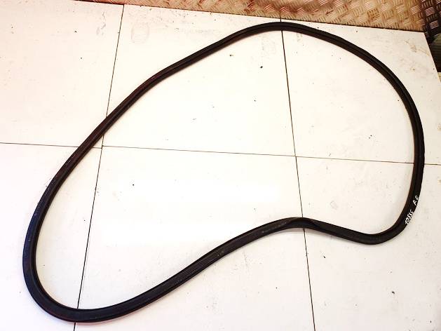 3T0867365 Skoda Superb 2012 Door Rubber - FRONT RIGHT