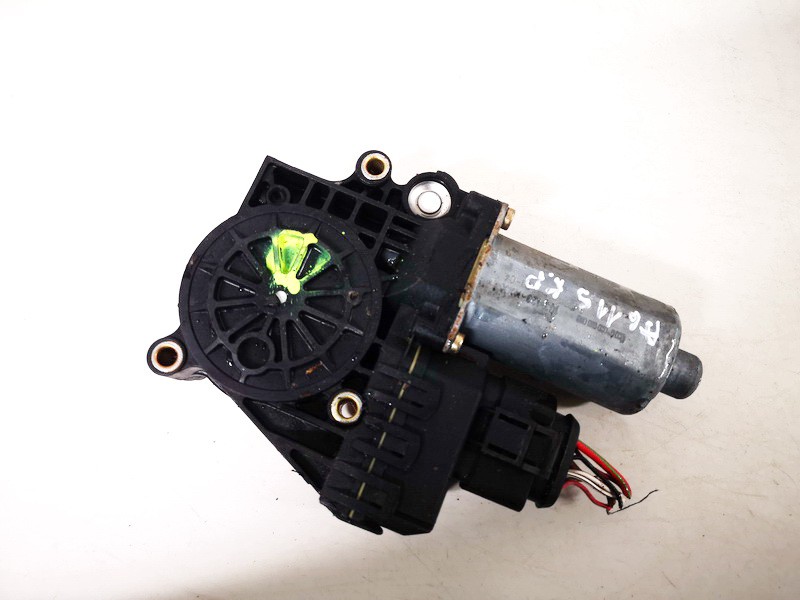 0130821786 Audi A4 1999 Silnik podnośnika szyby drzwi - PRZEDNIE LEWE - Thumbnail 2